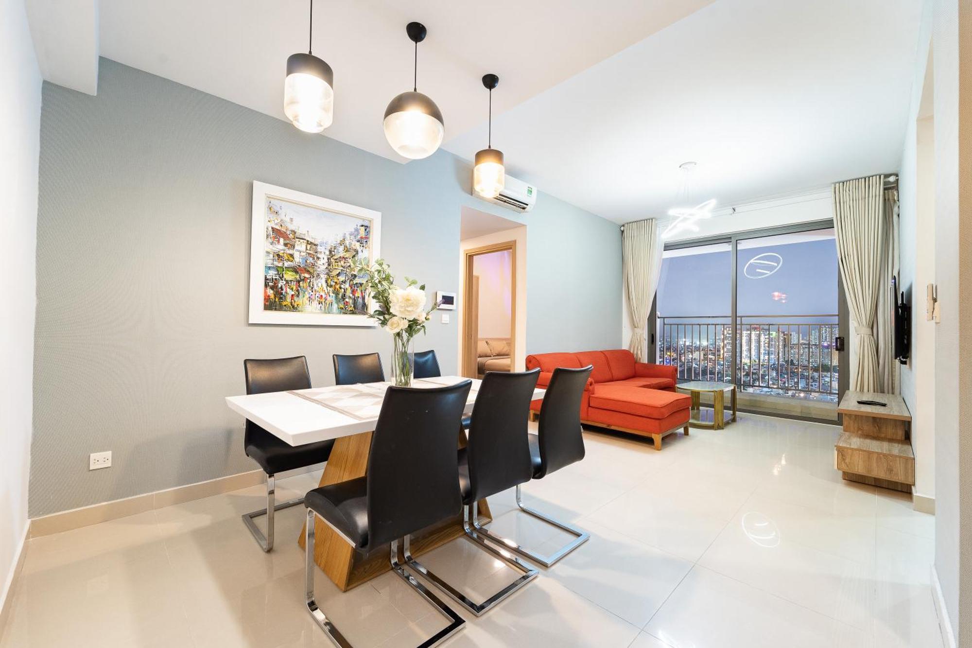 Yo'S Homes Rivergate Apartment Infinity Pool Near District 1 Ho Chi Minh City Exterior photo